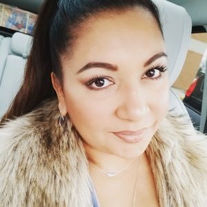 Meet your Posher, Sonia